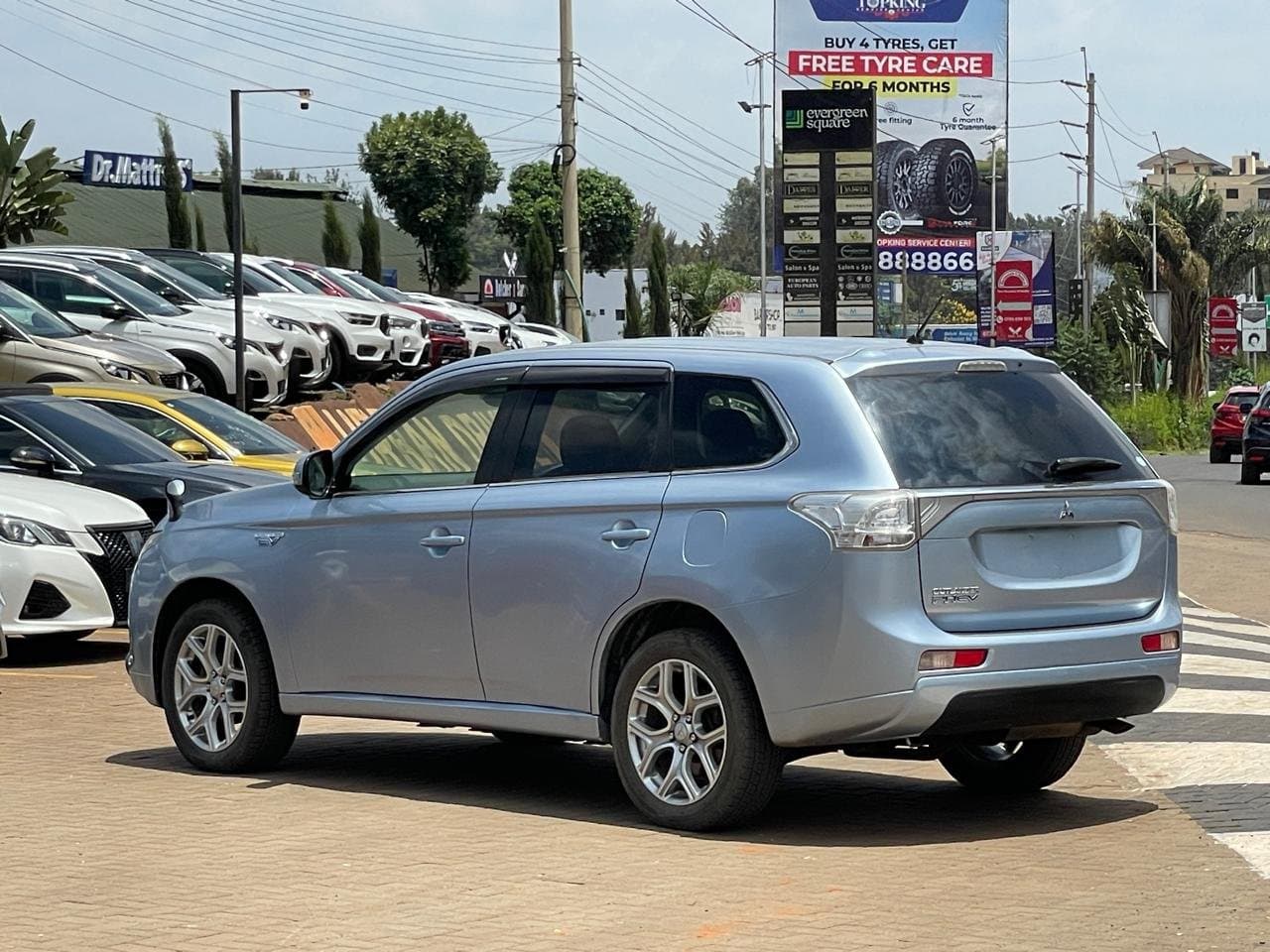 2016 MITSUBISHI OUTLANDER PHEV thumbnail 6