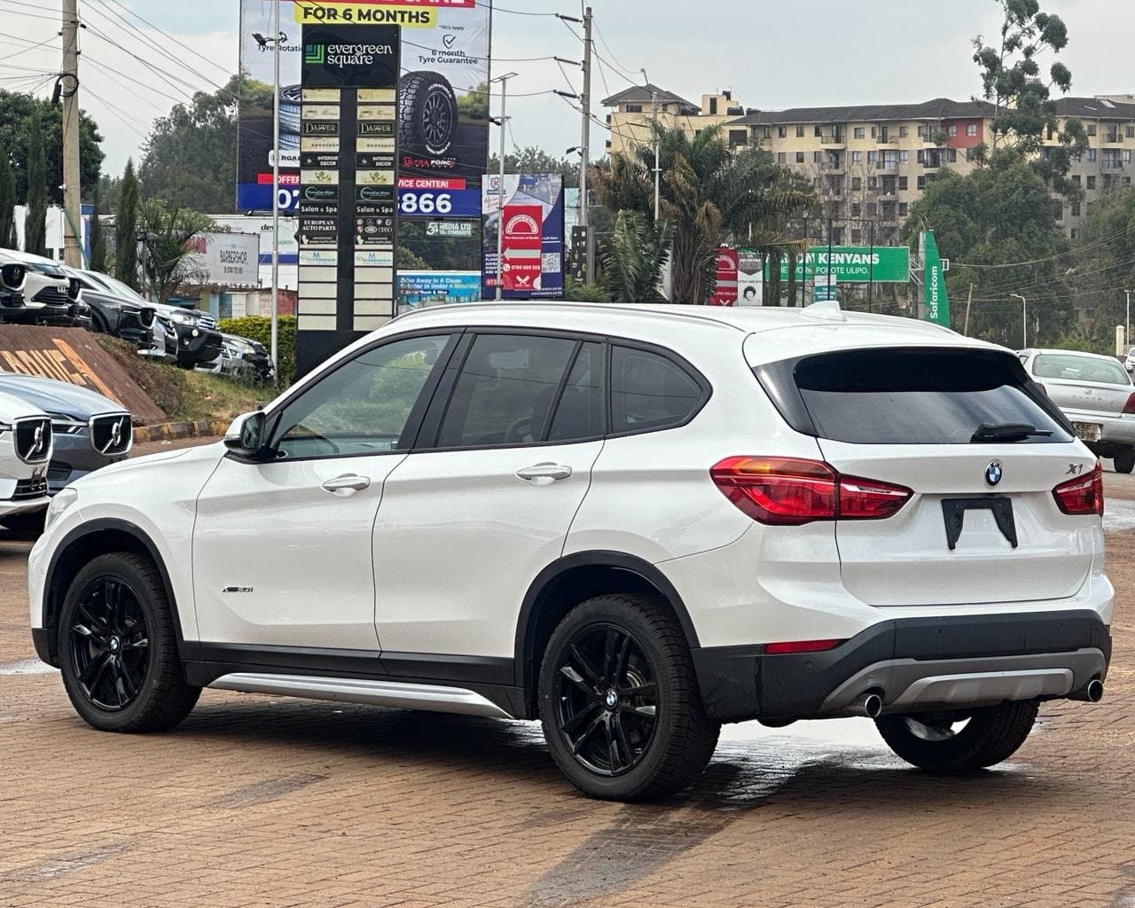 2018 BMW X1 thumbnail 6