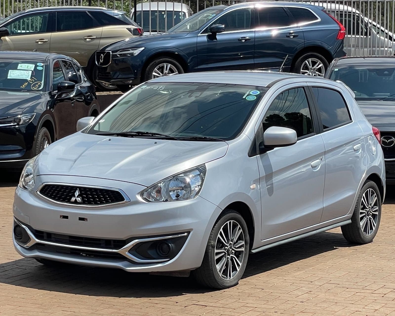 2018 MITSUBISHI MIRAGE thumbnail 3