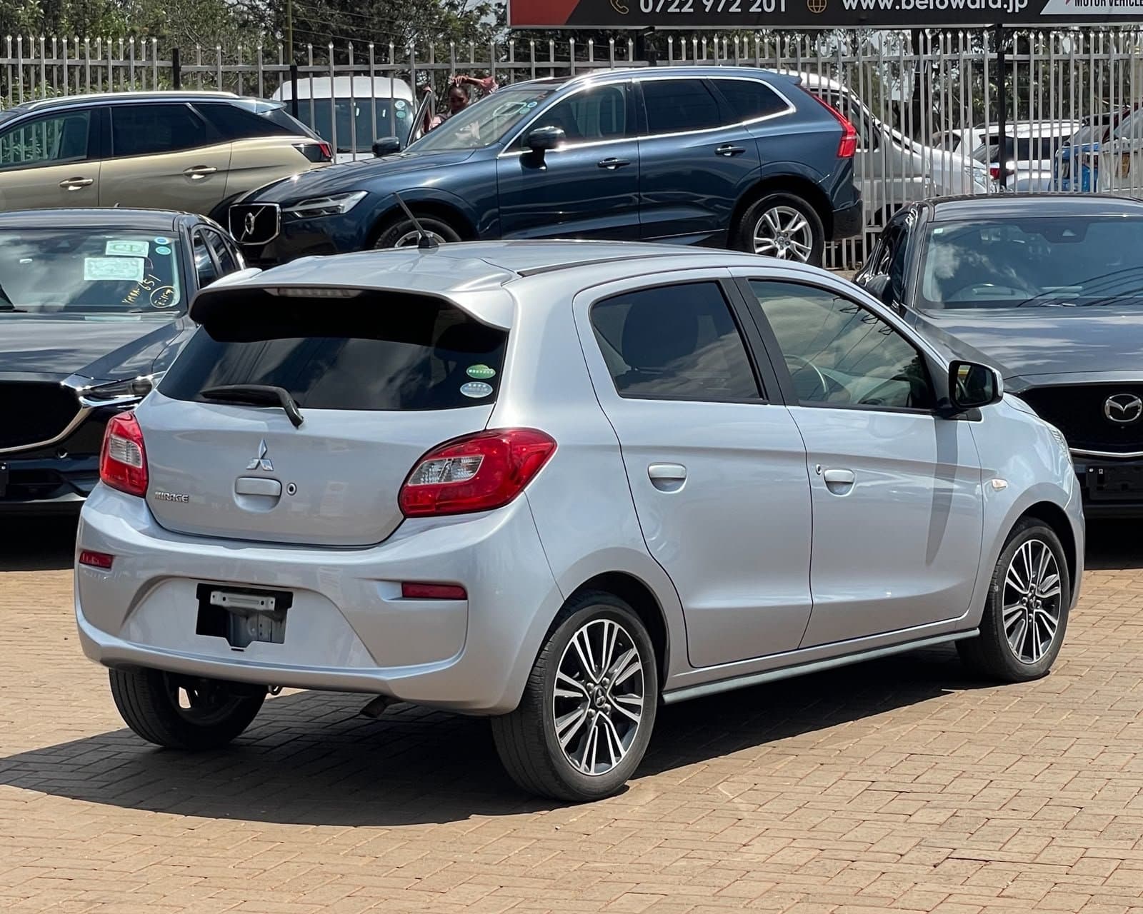 2018 MITSUBISHI MIRAGE thumbnail 4