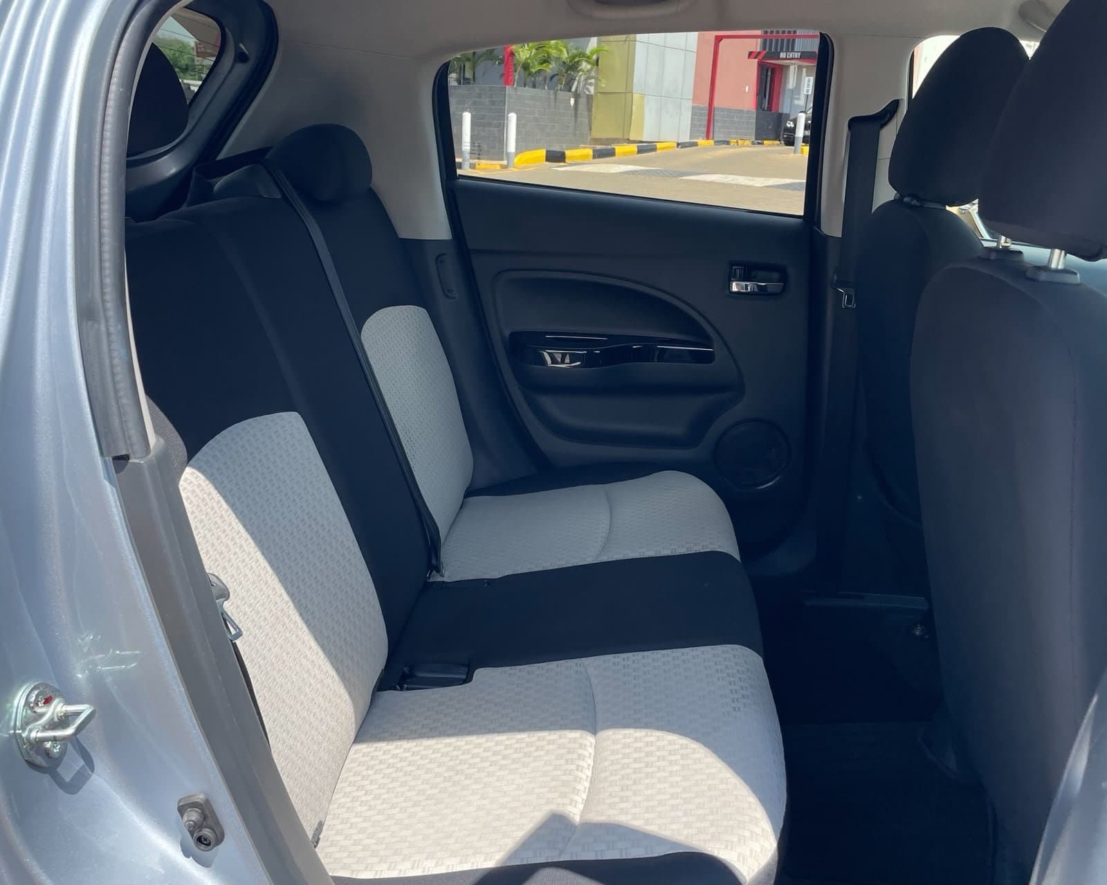 2018 MITSUBISHI MIRAGE thumbnail 9