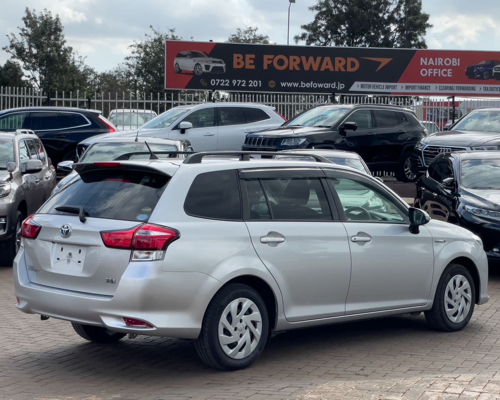 2018 TOYOTA FIELDER thumbnail 3