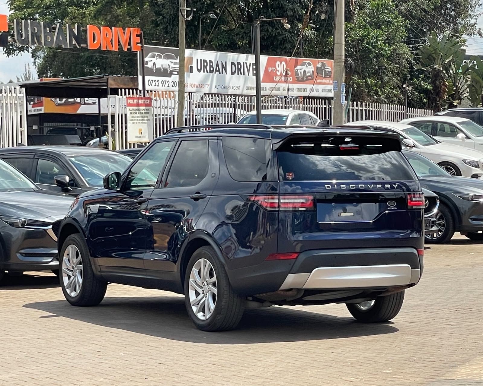 2019 LANDROVER DISCOVERY HSE thumbnail 6
