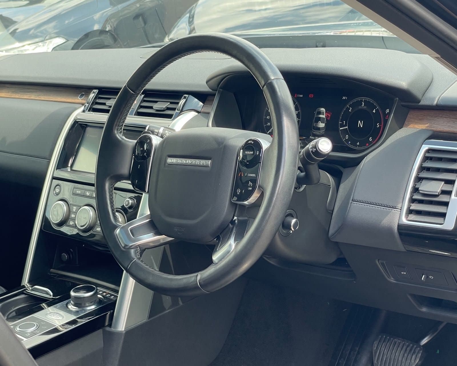 2019 LANDROVER DISCOVERY HSE thumbnail 8