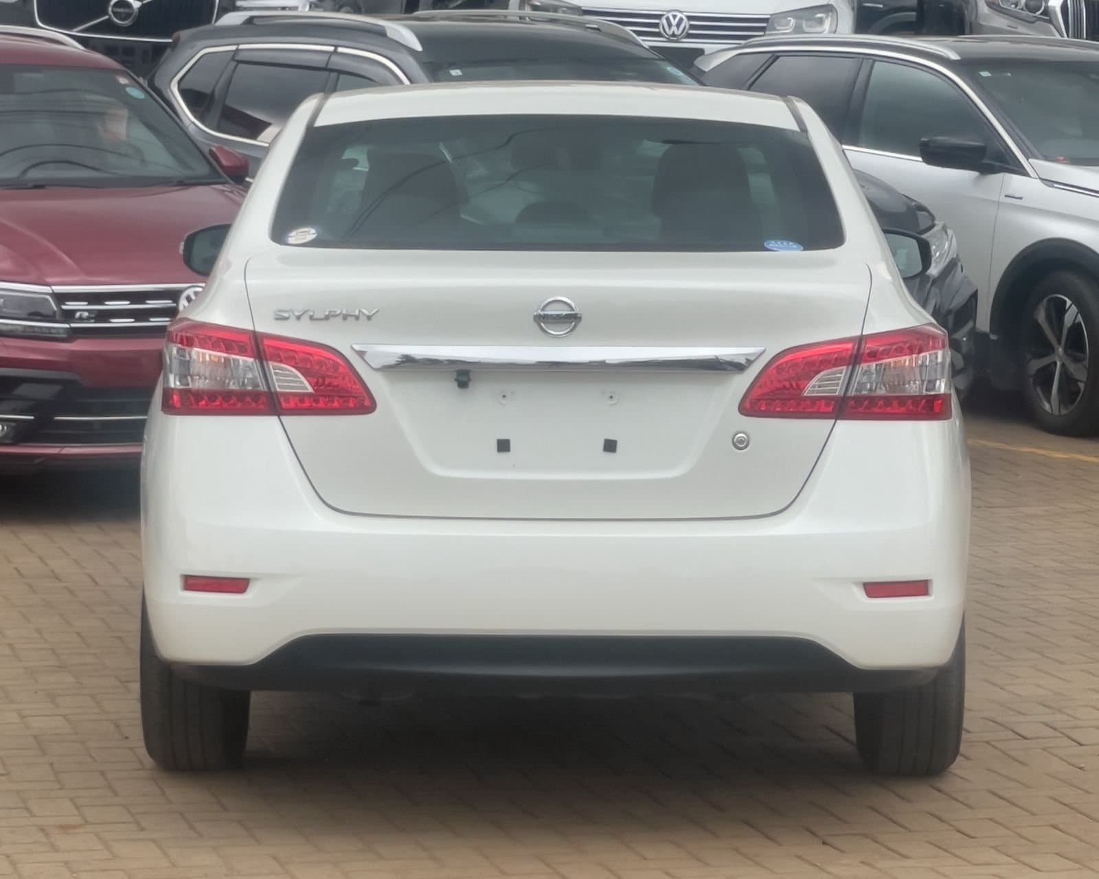 2019 NISSAN SYLPHY thumbnail 5