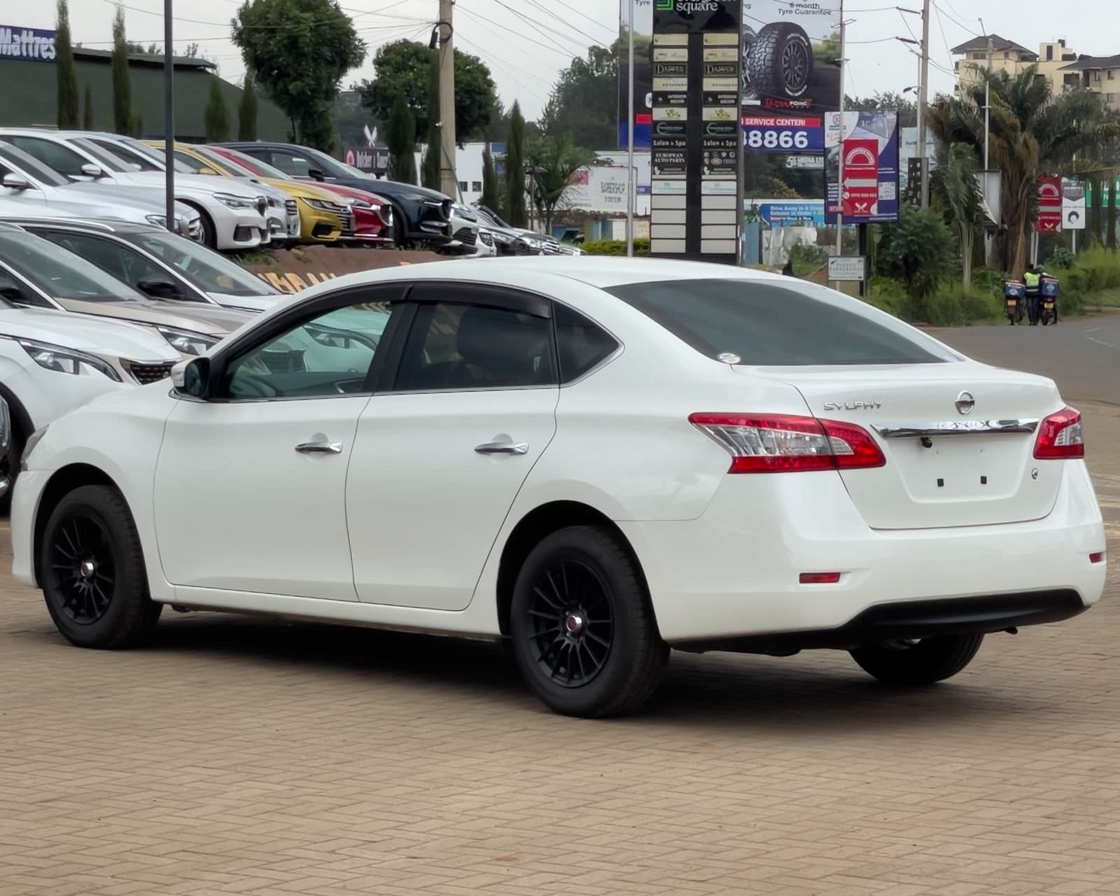 2019 NISSAN SYLPHY thumbnail 6