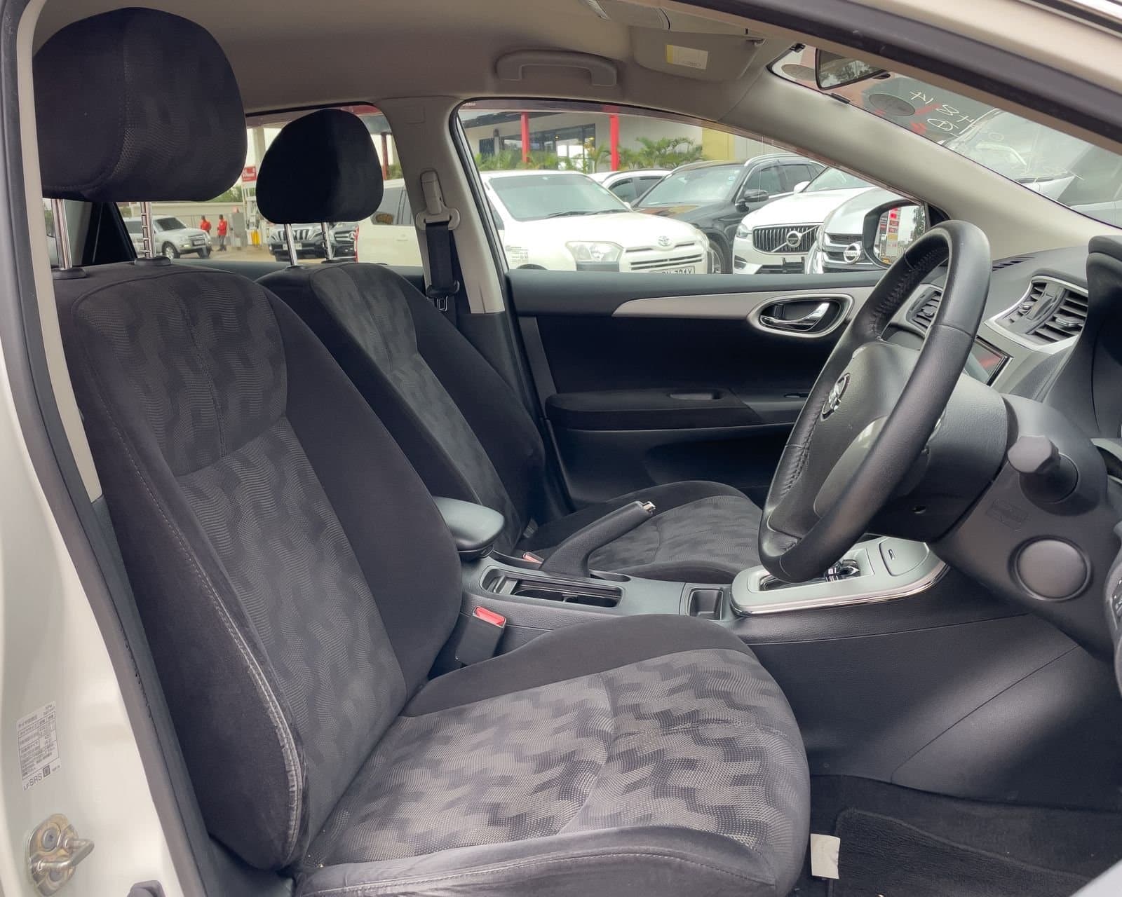 2019 NISSAN SYLPHY thumbnail 7