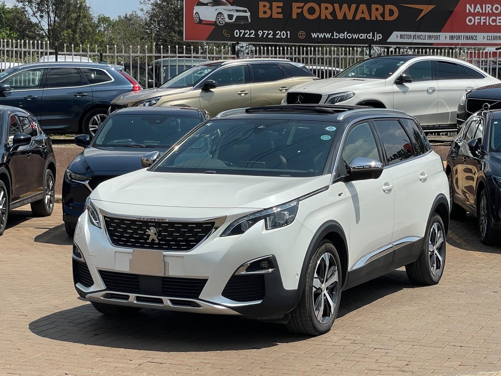 2019 PEUGEOT 5008 GT-LINE thumbnail 3