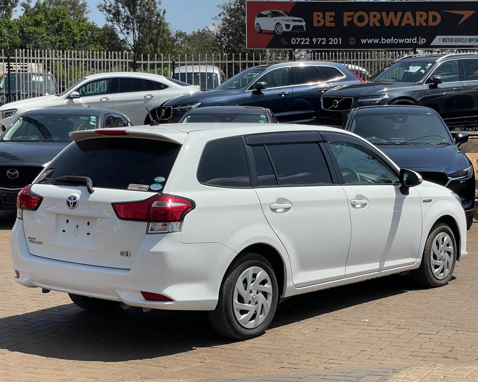 2019 TOYOTA FIELDER HYBRID thumbnail 4