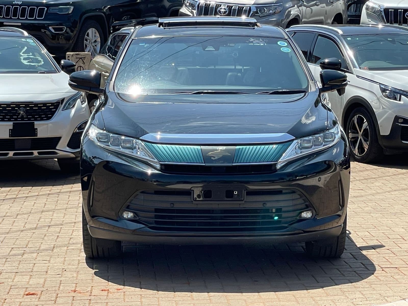 2019 TOYOTA HARRIER thumbnail 2