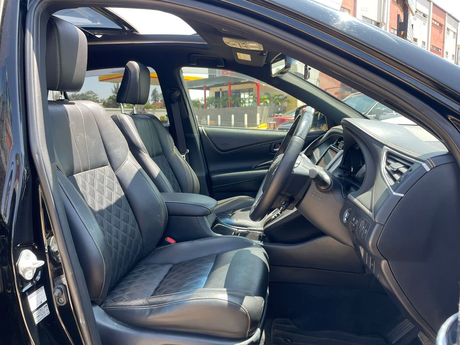2019 TOYOTA HARRIER thumbnail 7