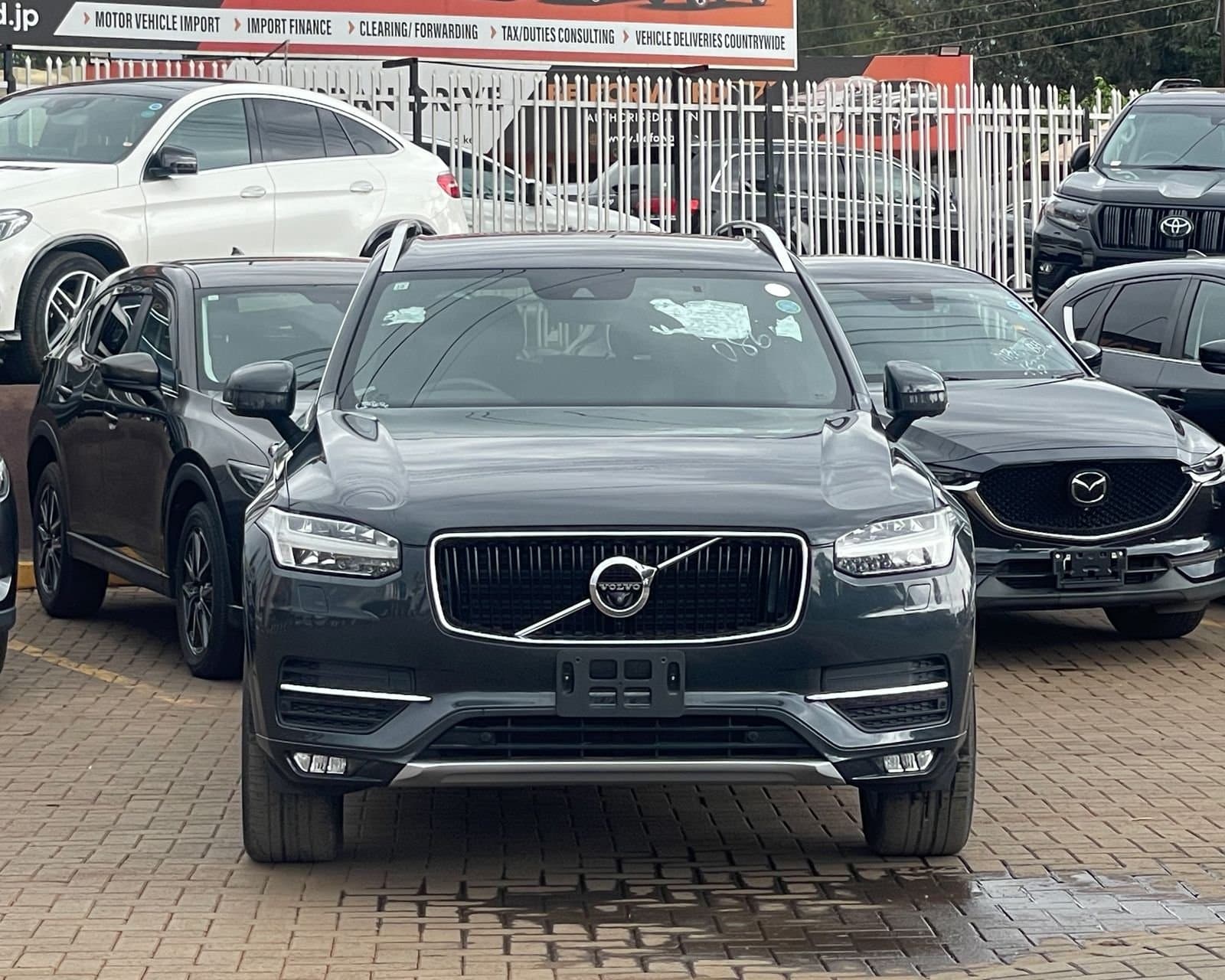 2019 VOLVO XC90 T5 MOMENTUM thumbnail 2