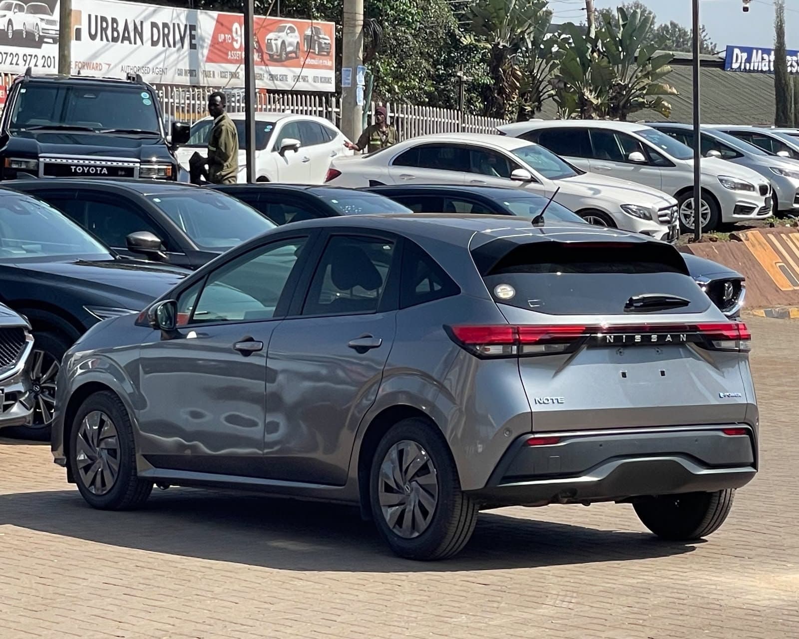 2021 NISSAN NOTE E-POWER thumbnail 6