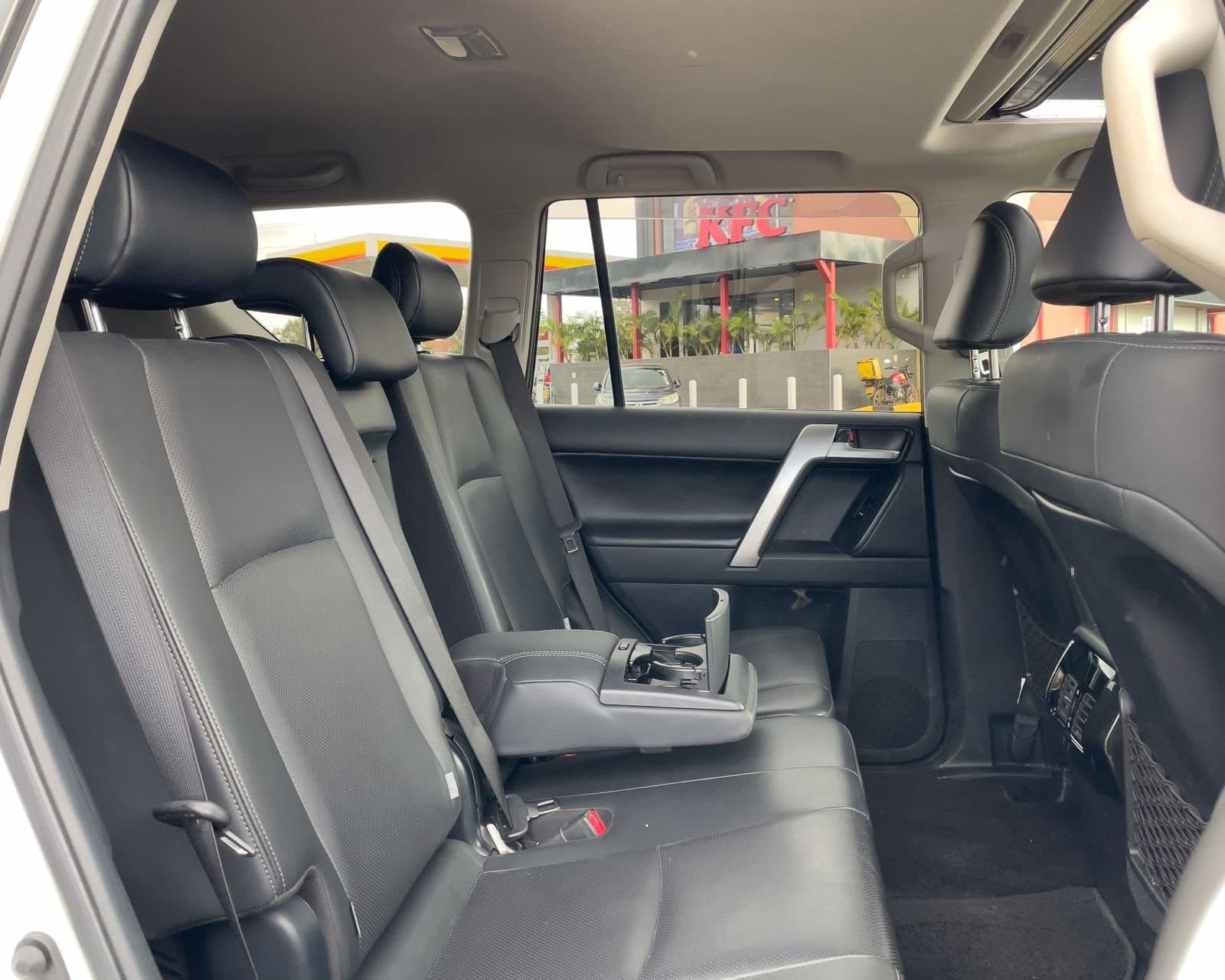 2021 TOYOTA LANDCRUISER PRADO TX thumbnail 9