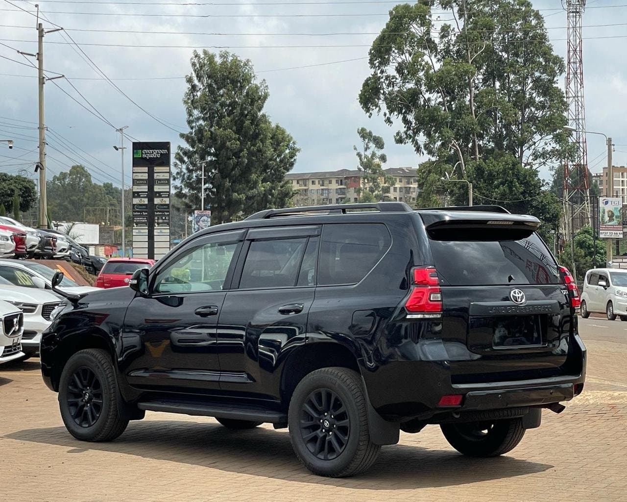 2023 TOYOTA LANDCRUISER PRADO TXL thumbnail 6