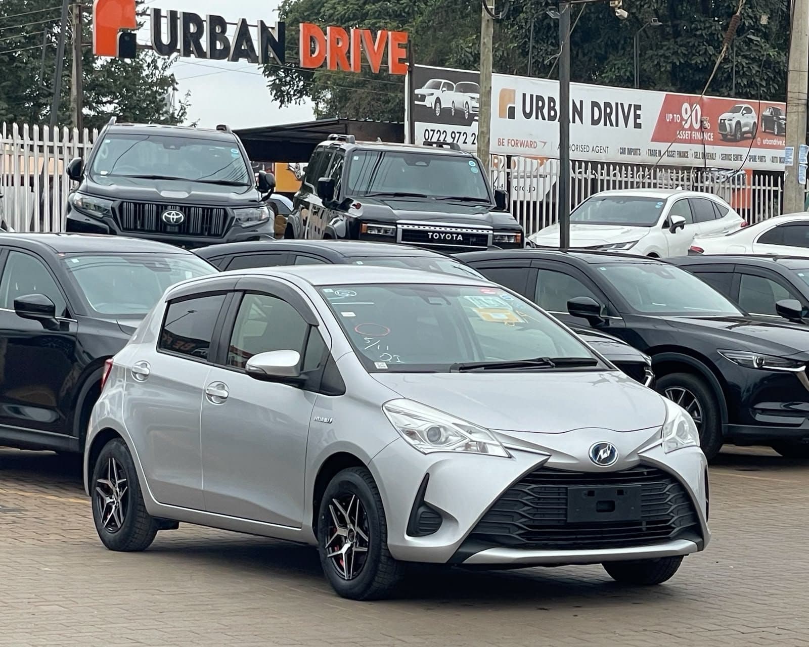 2019 TOYOTA VITZ